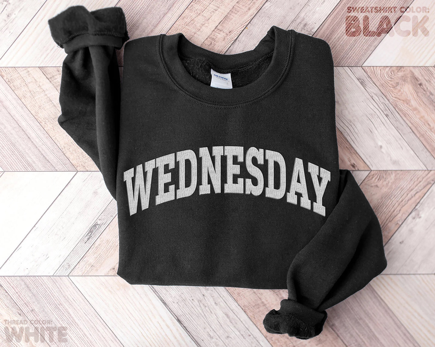 "WEDNESDAY" embroidered sweatshirt - funravel